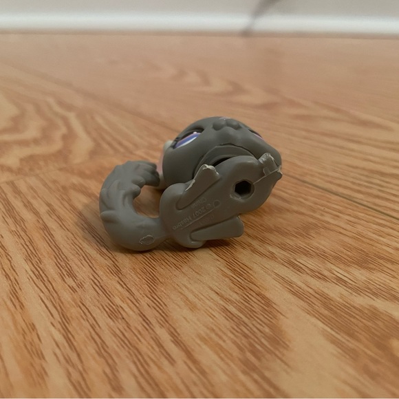 2010 Littlest Pet Shop Speedy Tails RC Car NO REMOTE with Authentic LPS #495 - Picture 5 of 8